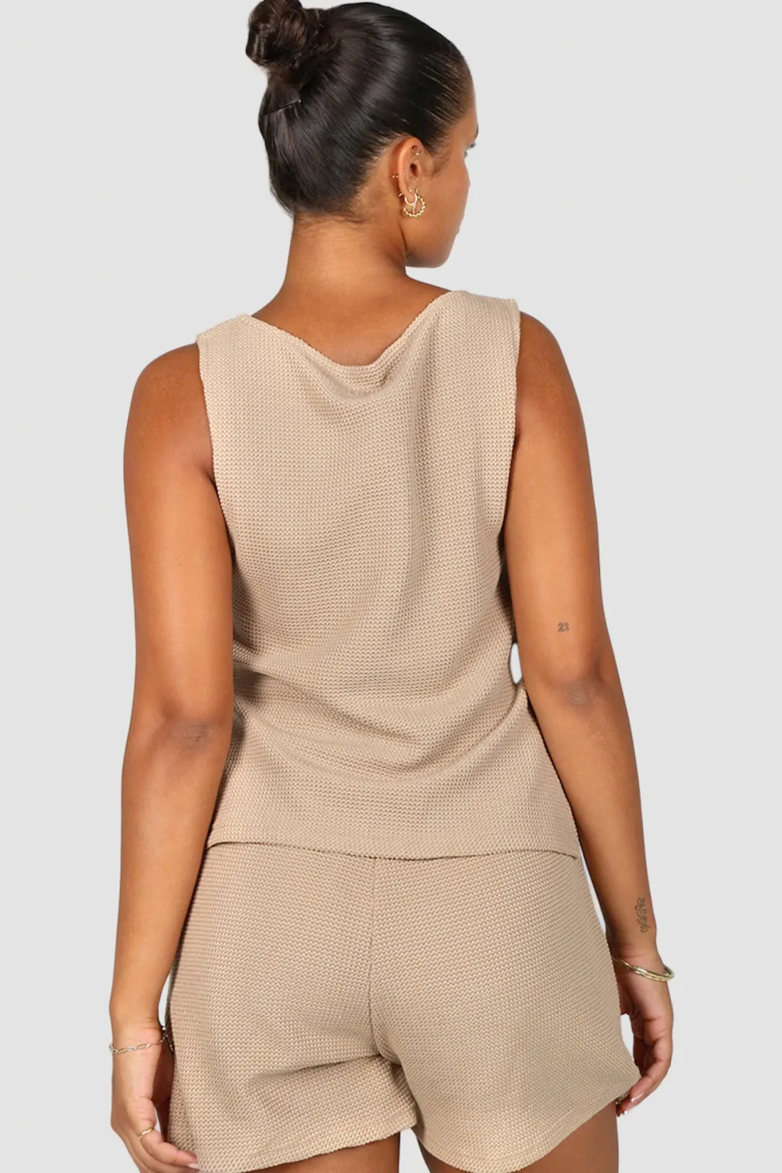 Fayt Shorts | CAPRI WAFFLE SHORTS BISCUIT