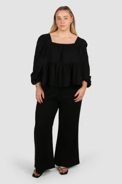 Fayt Tops | Sets | ELARA TOP BLACK
