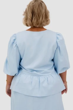 Fayt Tops | FAWN TOP SOFT BLUE