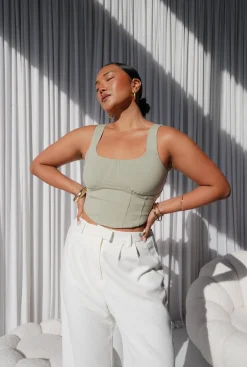 Fayt Tops | RATA DEEP CUP TOP SAGE